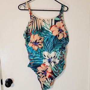 Beachy Floral One-piece 🩱